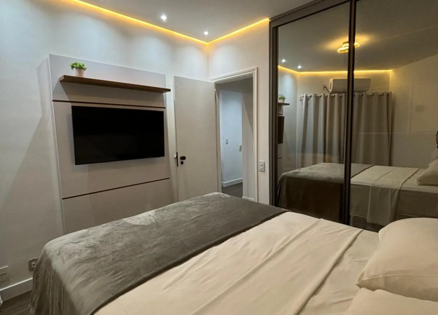 Flat Premium -Acesso A Pe Ao Shopping Center Vale - Edificio Summit Apartment Sao Jose dos Campos
